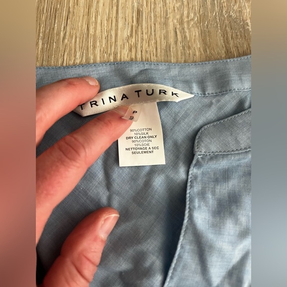 Trina Turk Women’s Capriani Top in Sky Blue Cotton/Silk Blend - Size XS (P) - Picture 6 of 8